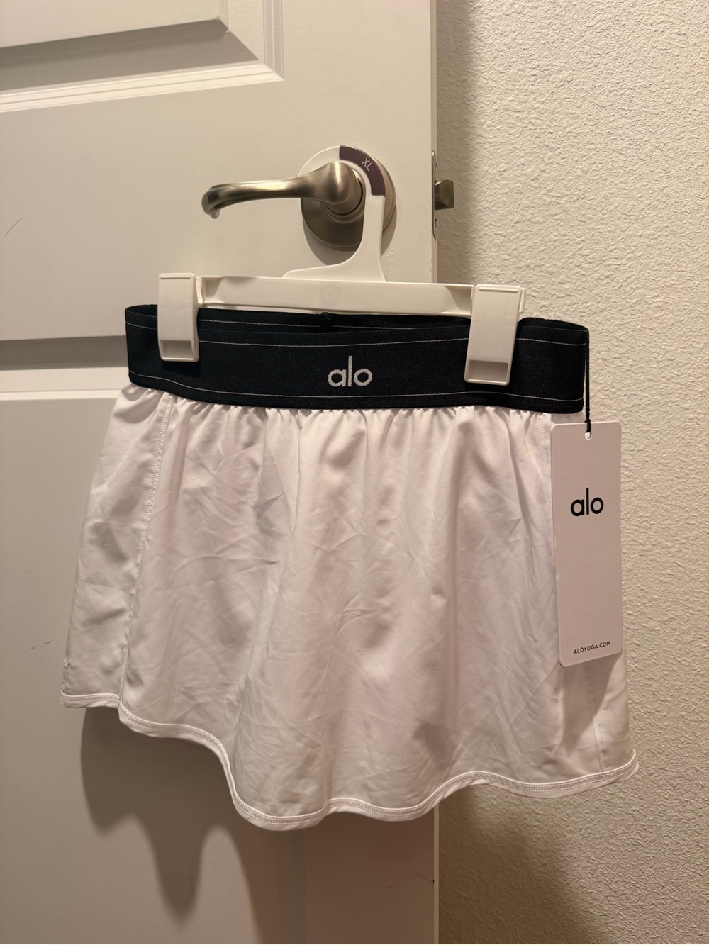 ALO Yoga White Skirt with Black Waistband